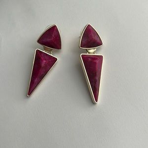 Kendra Scott drop earrings